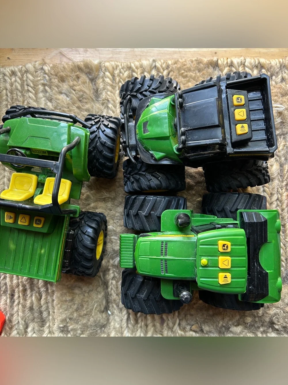 John Deere toy truck and tractors with light and sound